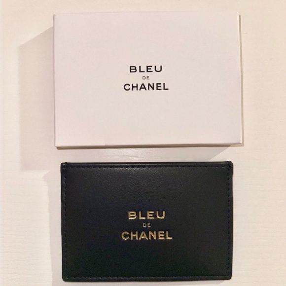 CHANEL GWP Navy Leather Card Holder Nwot - Picture 2 of 8
